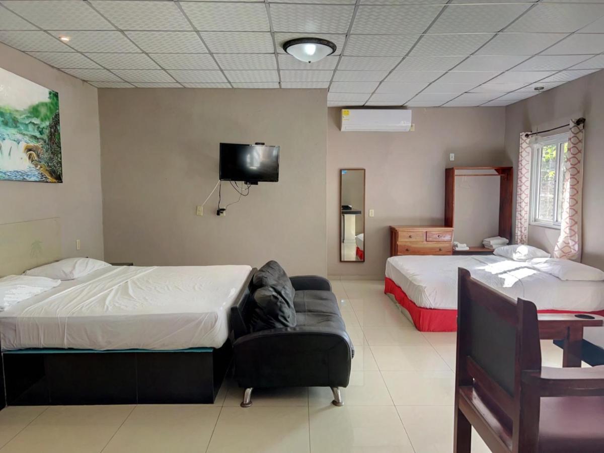 Big Daddy'S Beach Club & Hotel Puerto Armuelles Ngoại thất bức ảnh